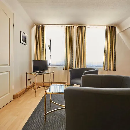Gastehaus Belvedere Inn Rostock